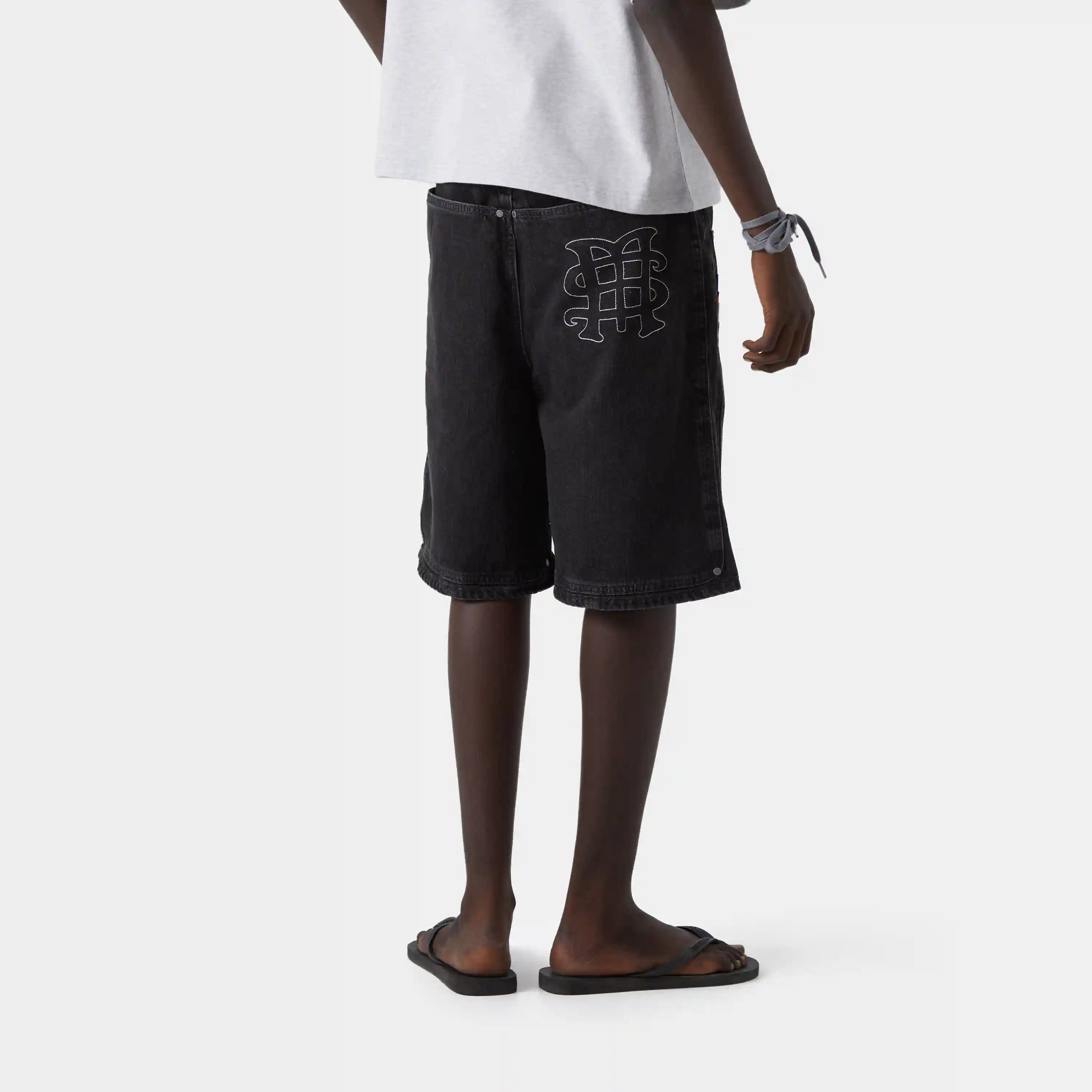 Badge Shadow Jorts Shorts eme