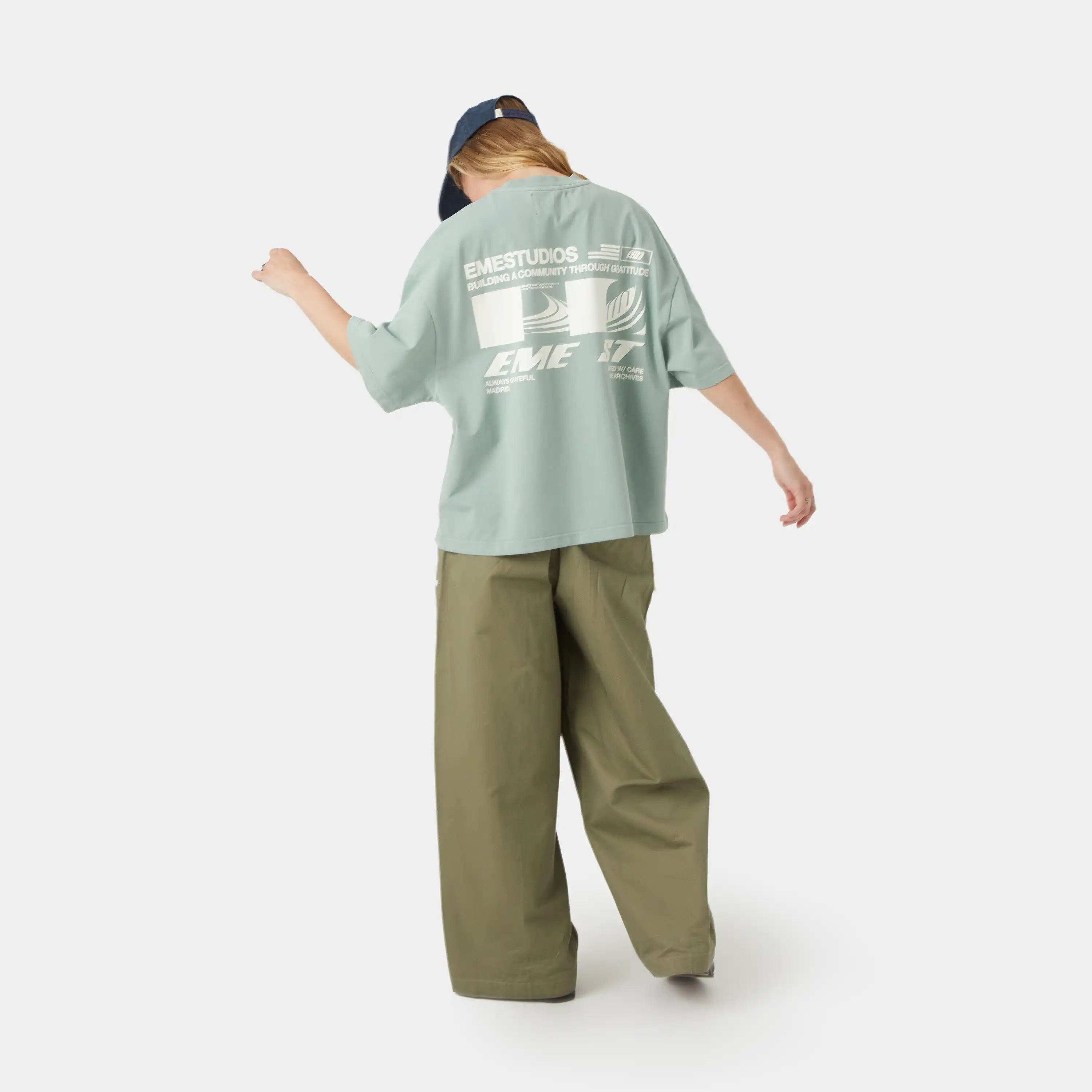Metropolitan Milieu Oversized Tee T-shirts eme