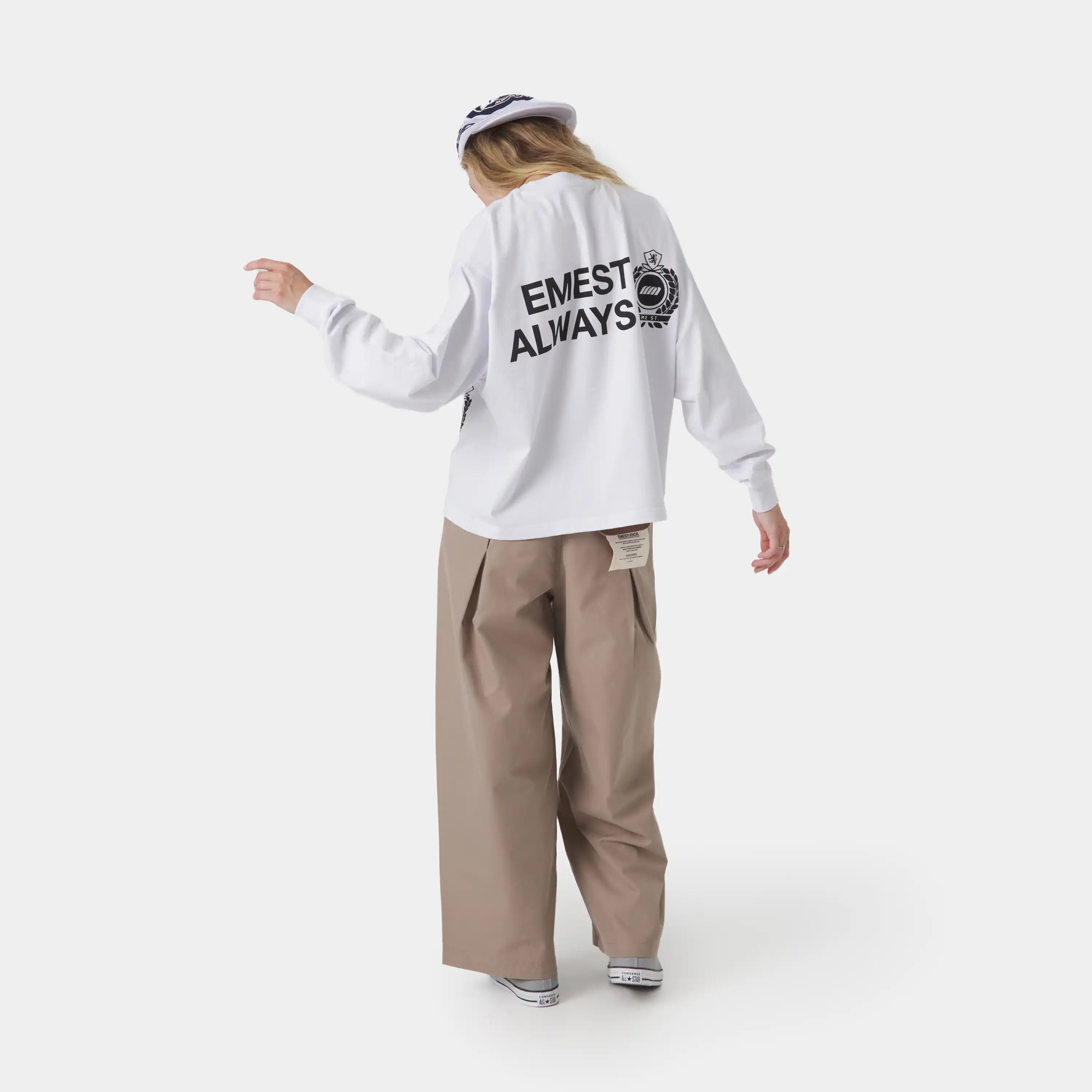 Hellion Pearl Long Sleeve T-shirts Eme Studios
