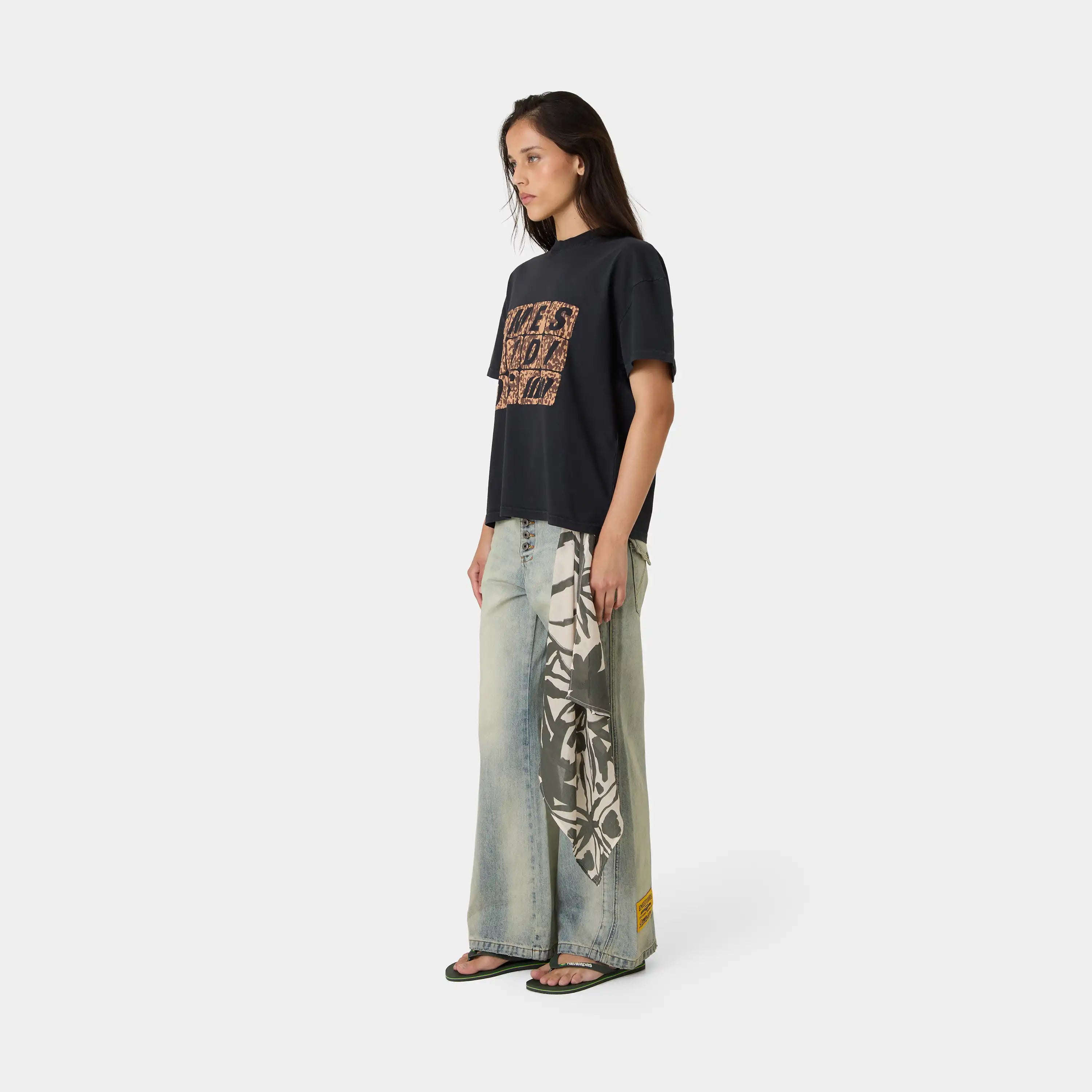 Vanilla Shadow Oversized Tee T-shirts Eme Studios