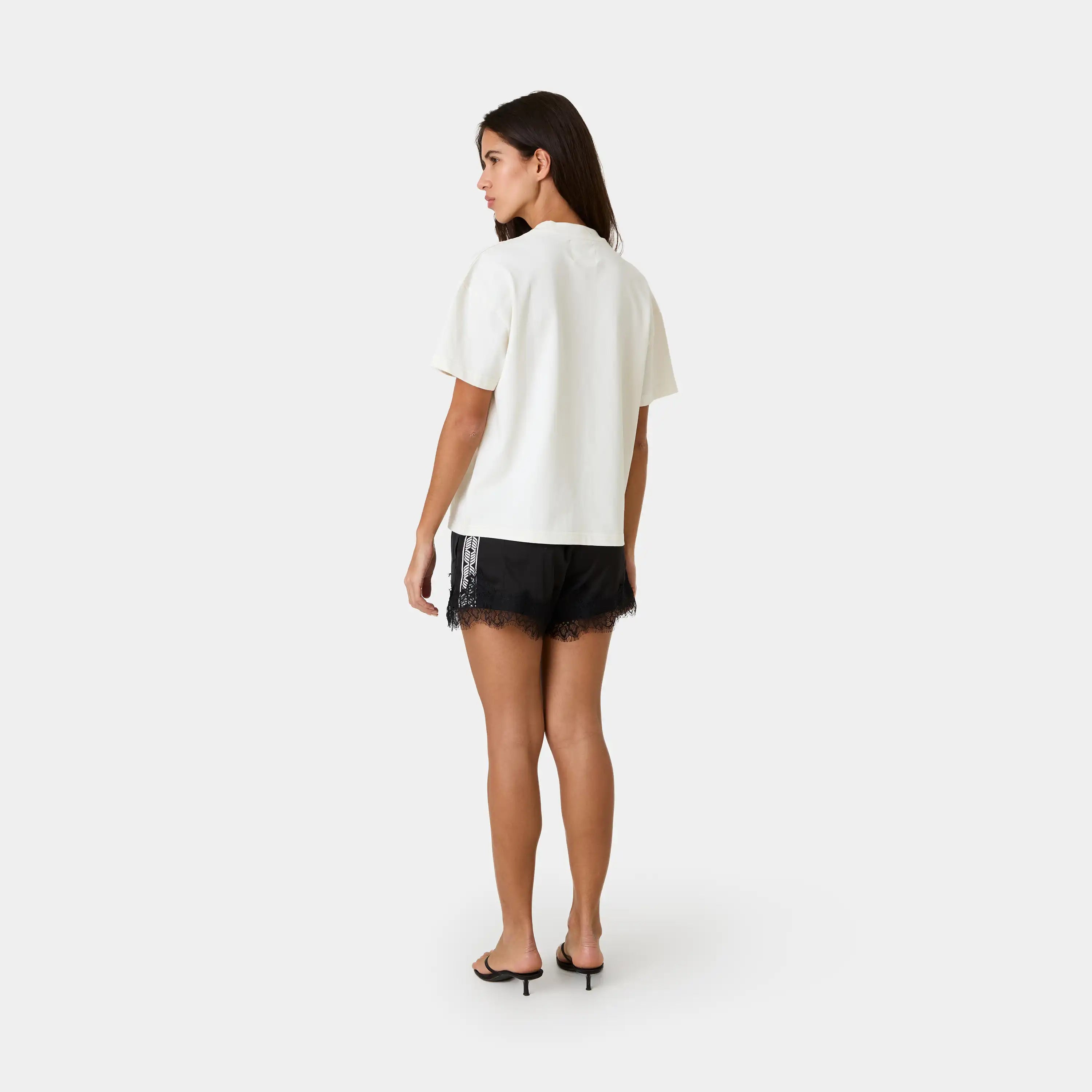 Fuzzy Pearl Oversized Tee T-shirts Eme Studios