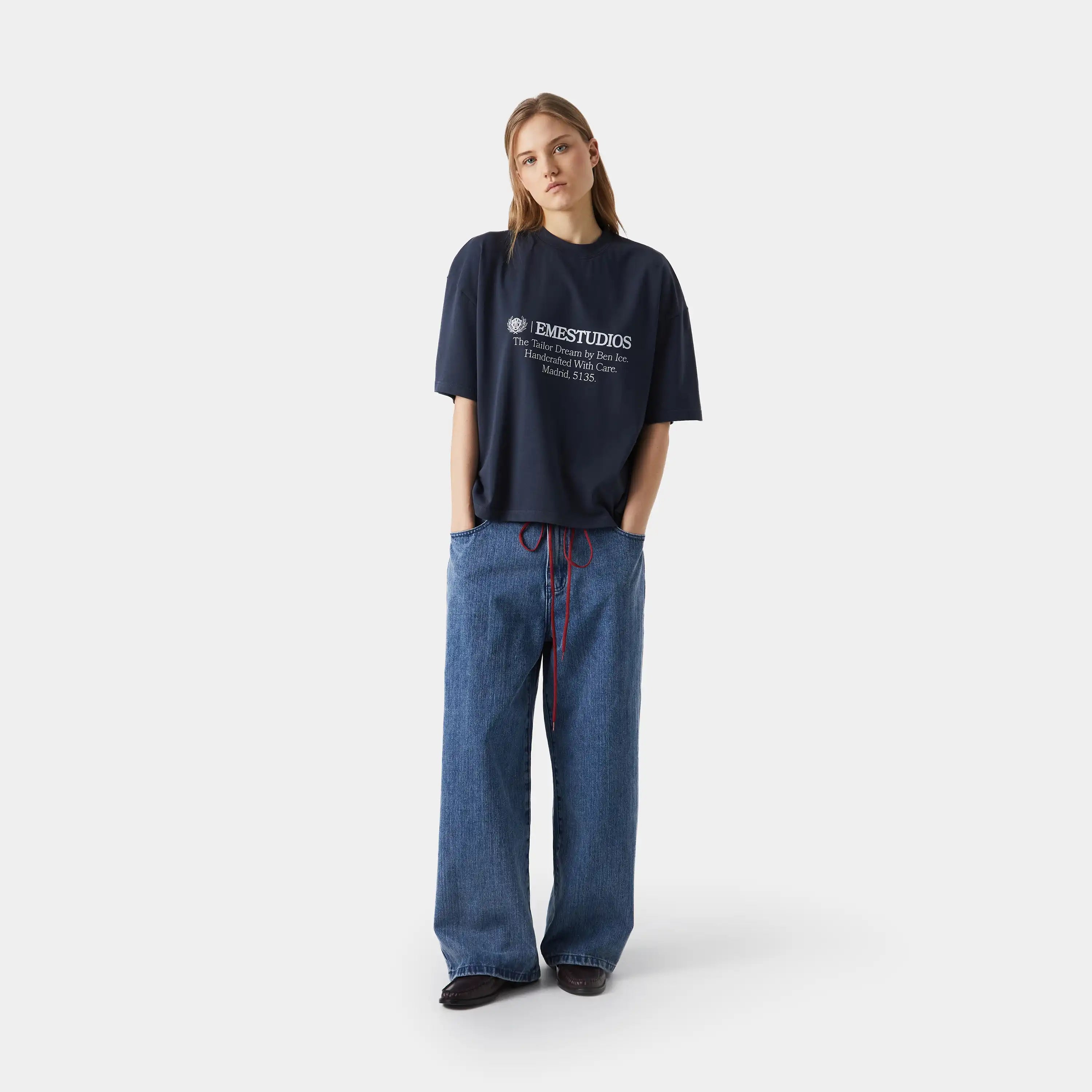 Institution Oversized Tee T-shirts eme