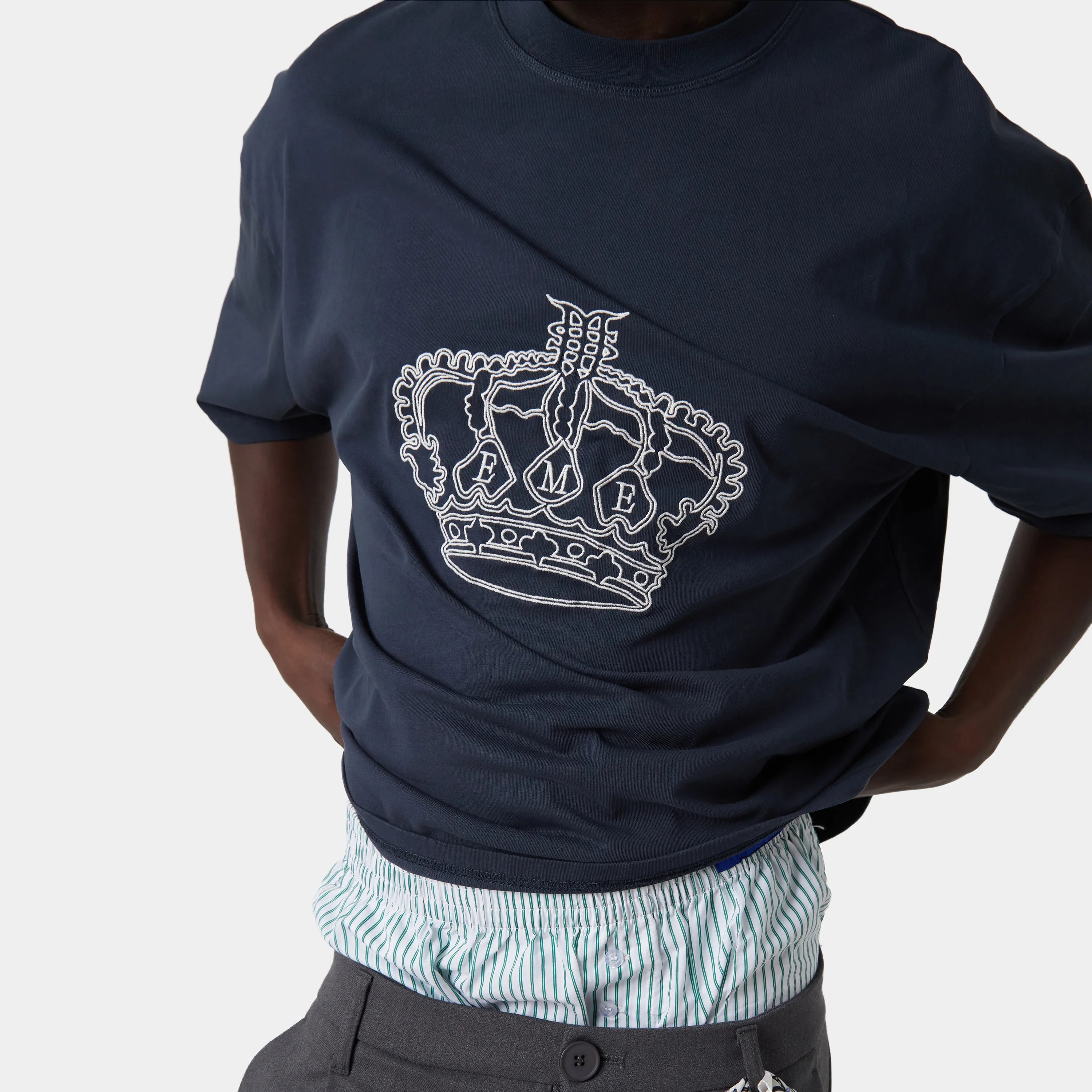 Crown Navy Oversized Tee T-shirts eme