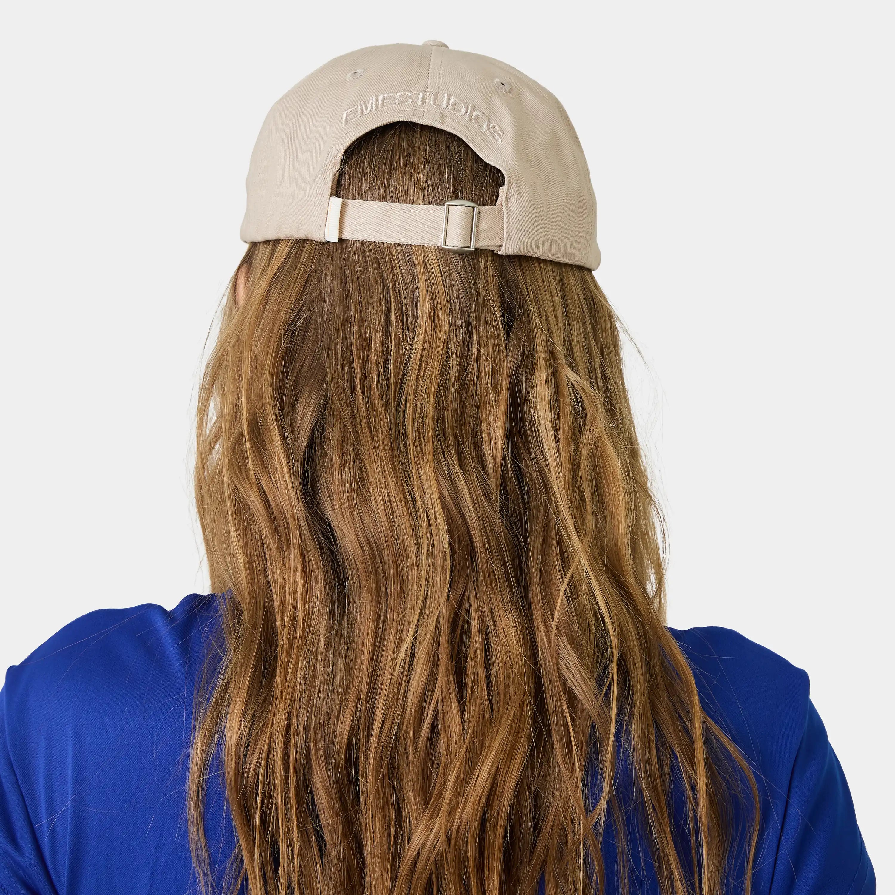 Dek Ivory Cap Woman Accessories Eme Studios