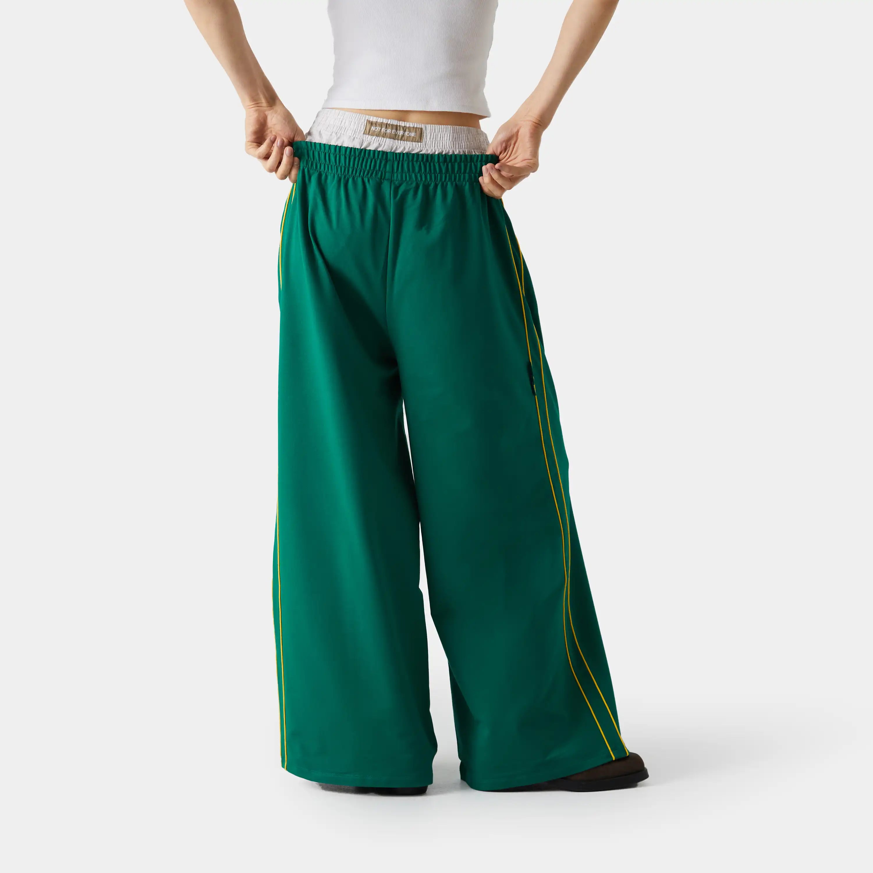 Somm Bossa Baggy Sweatpants Pants eme