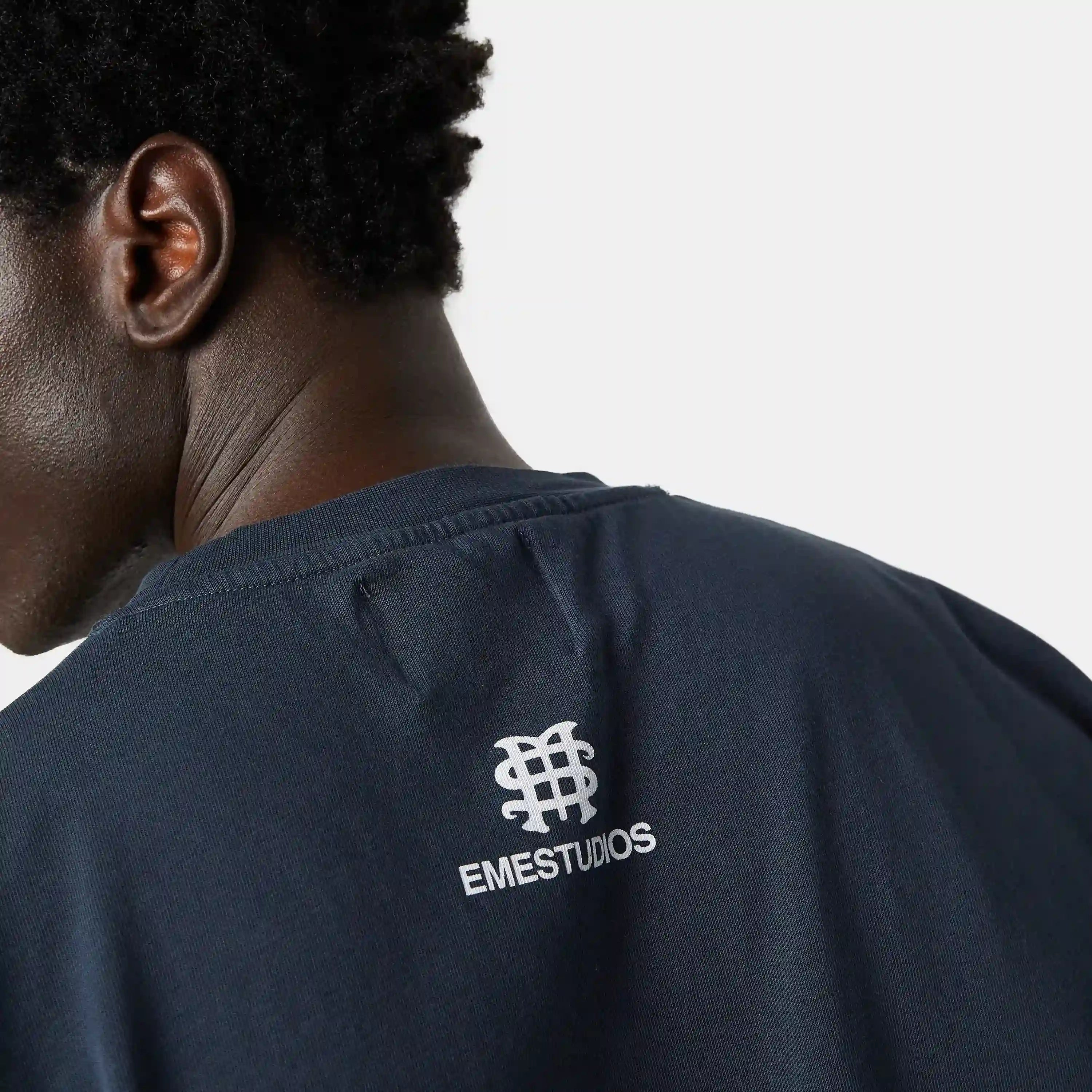 Badge Navy Oversized Tee T-shirts eme