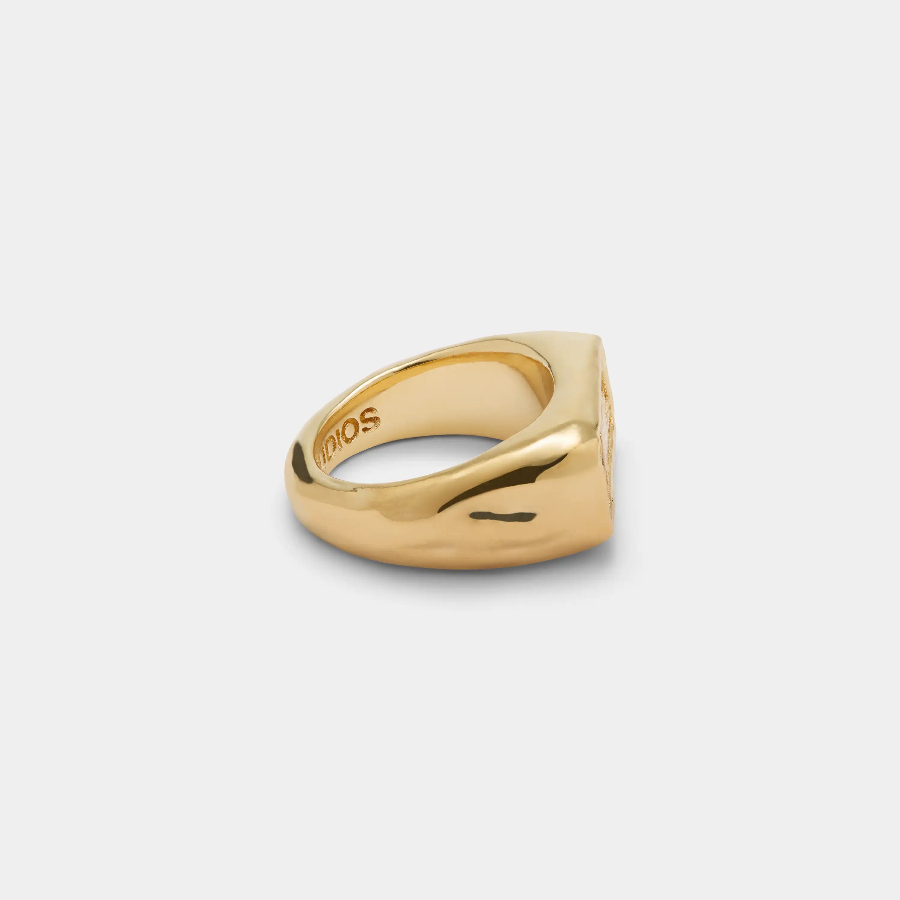 Gross Au Ring Accesories Eme Studios