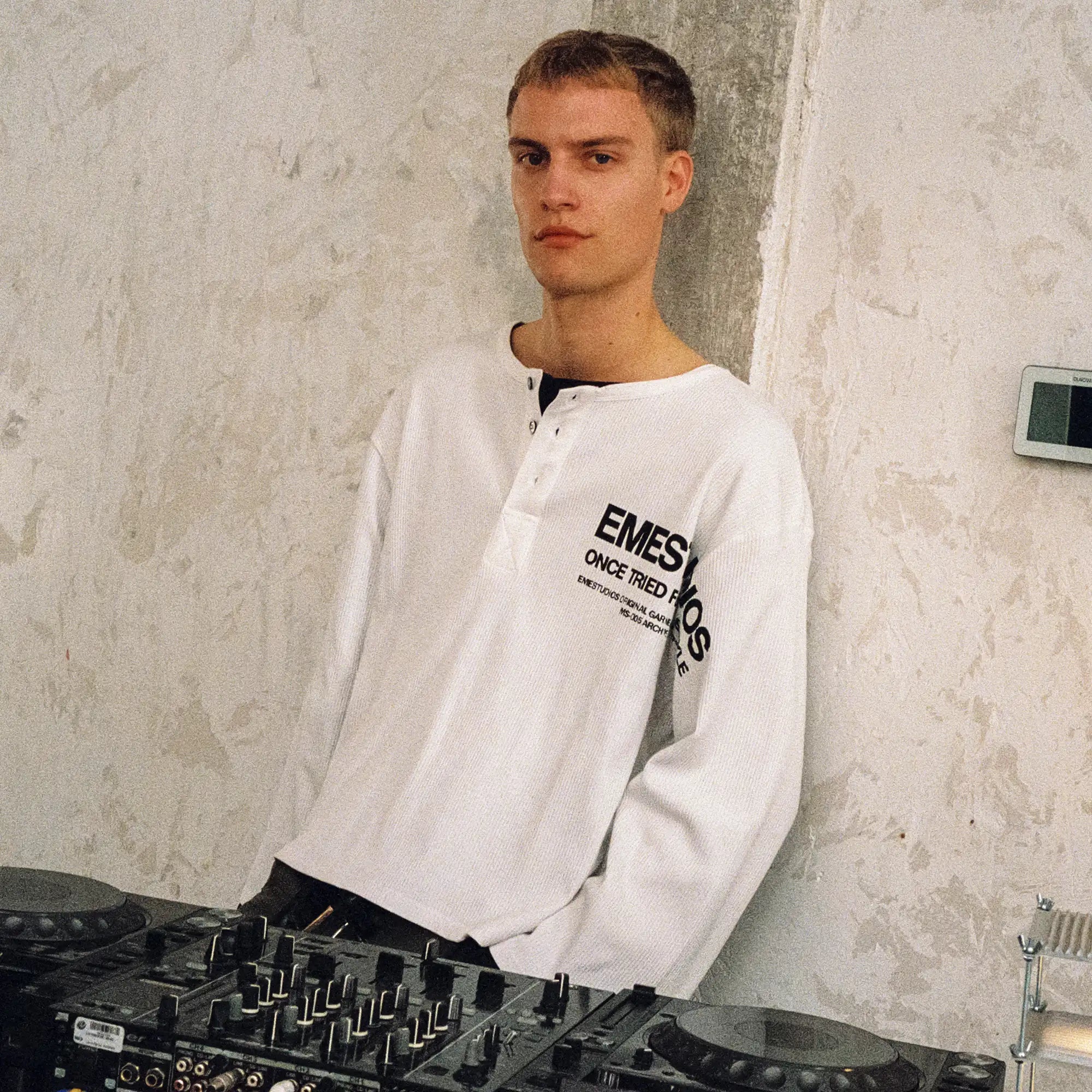 Selection Henley Pearl Long Sleeve T-shirts Eme Studios