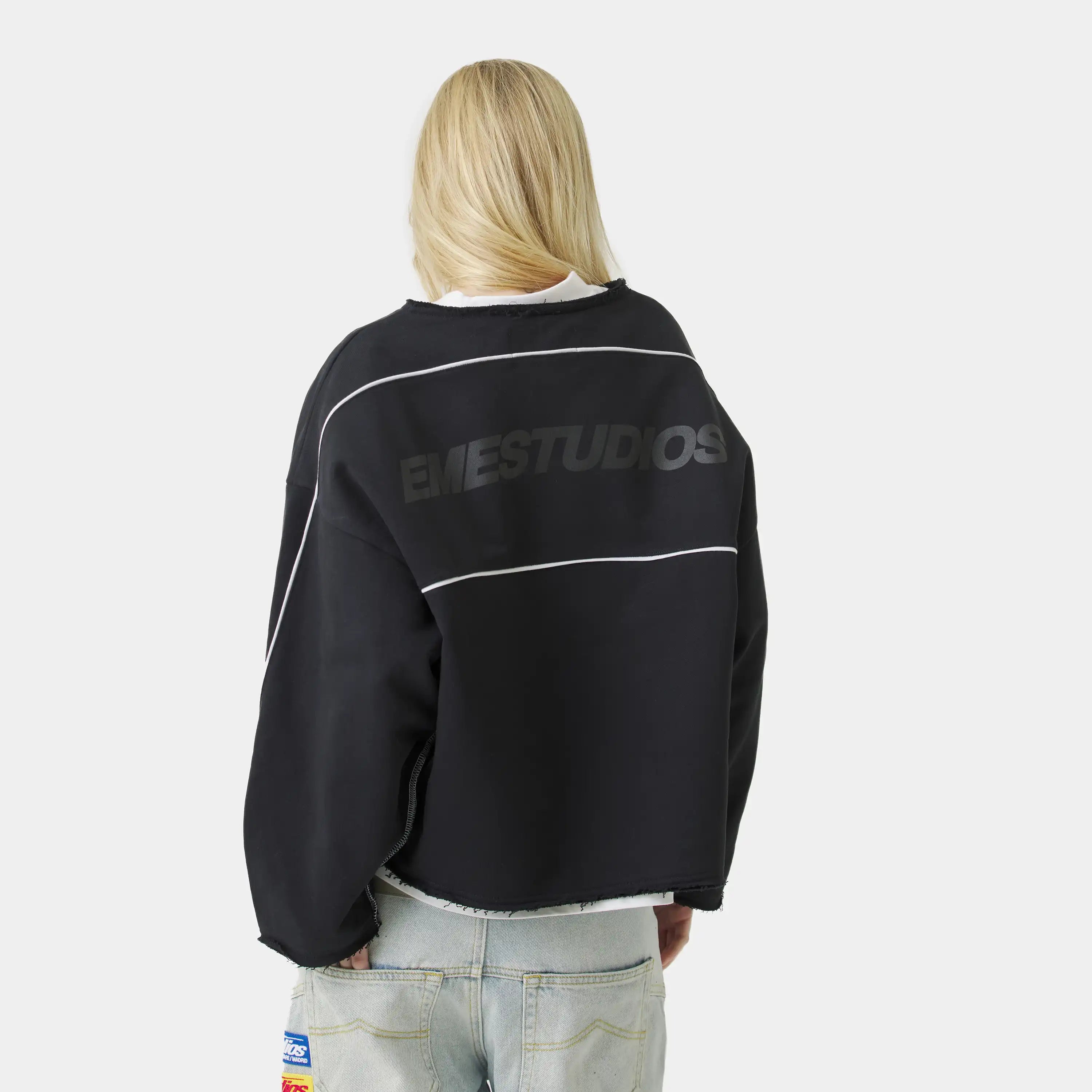 AFK Black Crewneck Sweatshirts eme