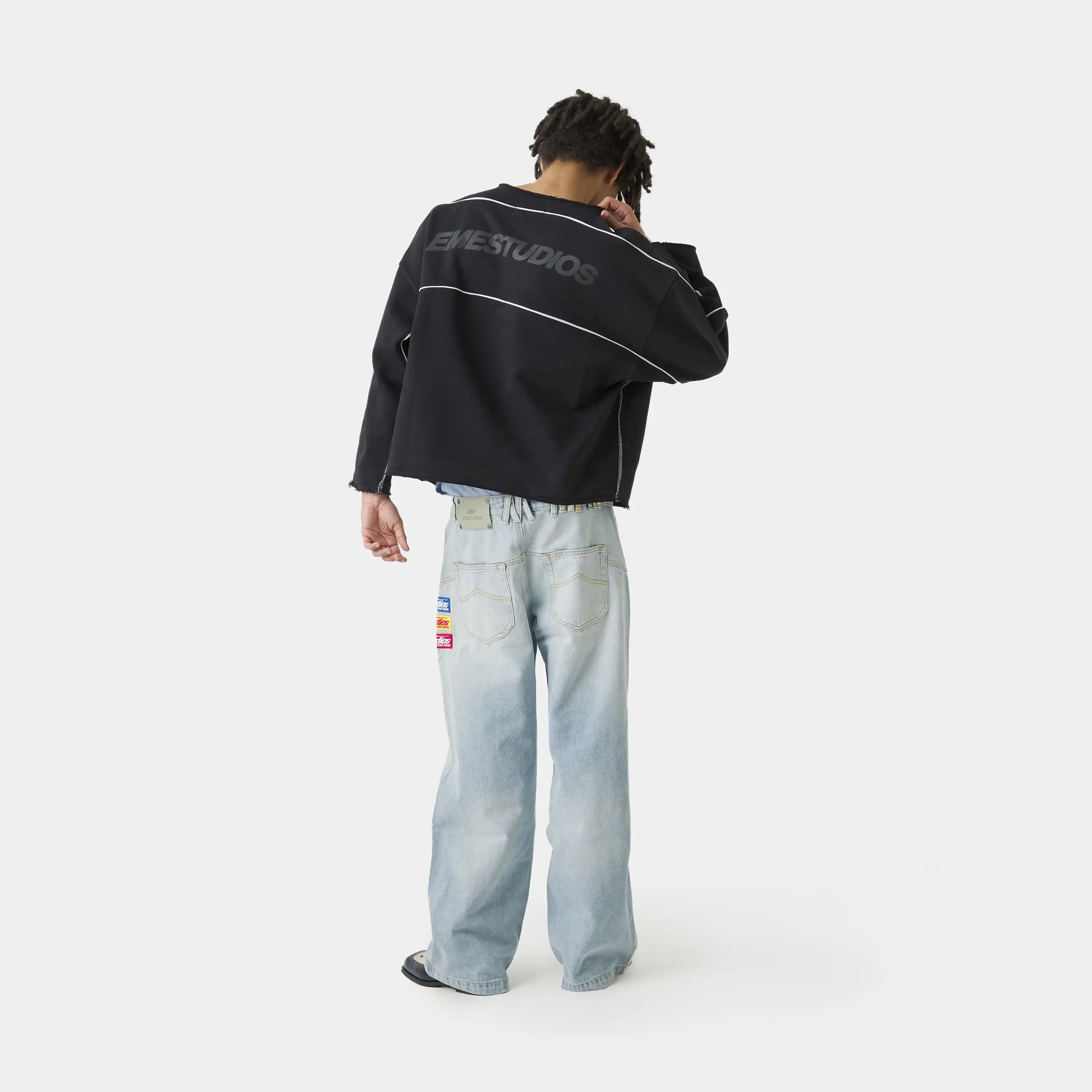AFK Black Crewneck Sweatshirts eme