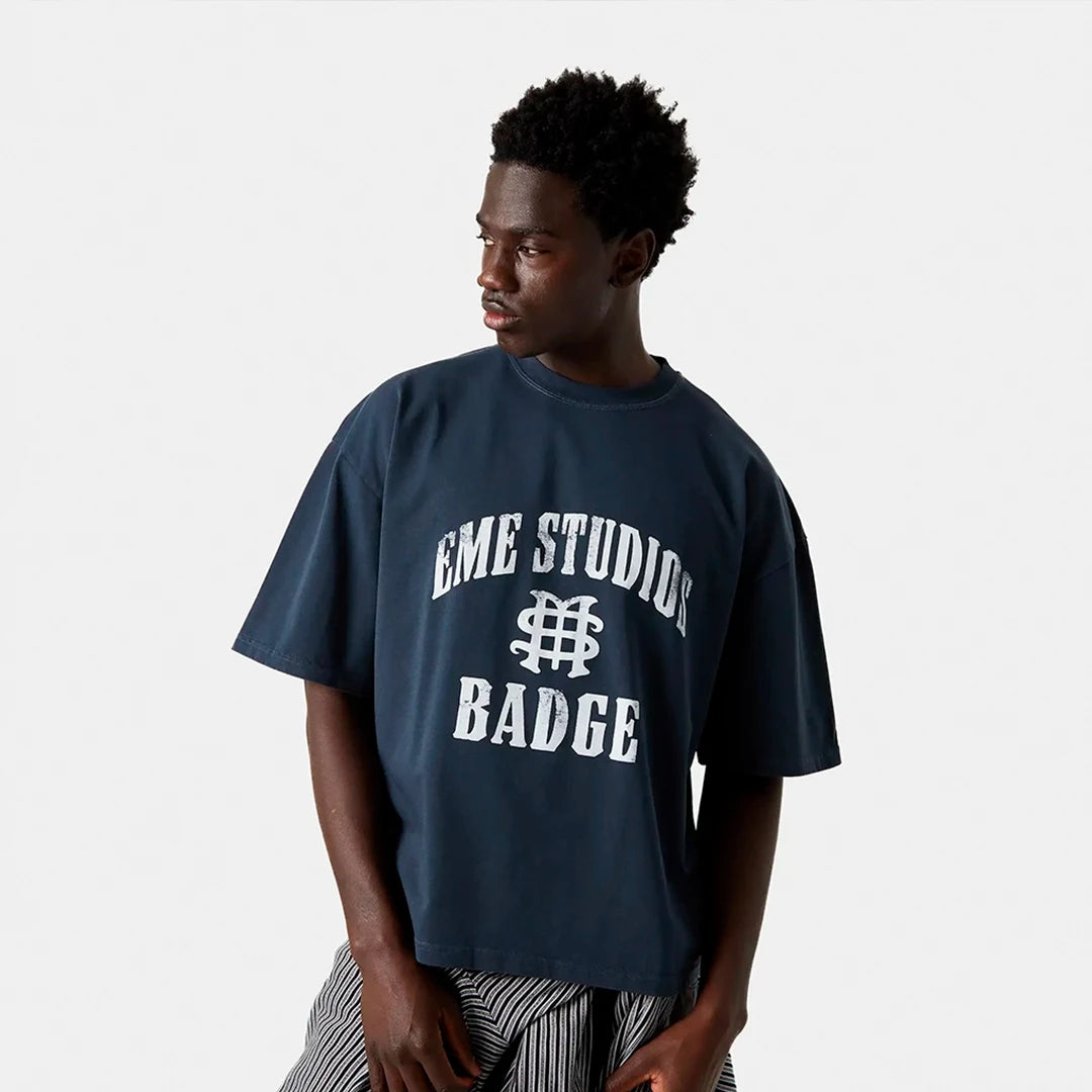 Badge Navy Oversized Tee T-shirts eme