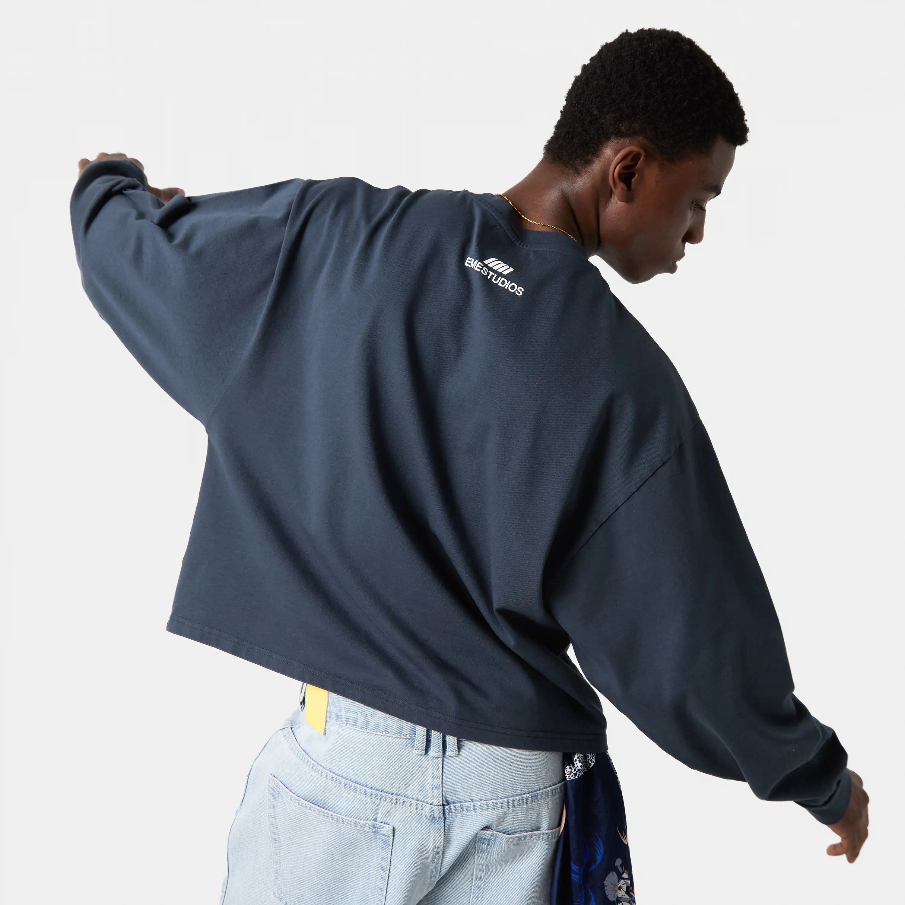 Basic Navy Long Sleeve T-shirts eme