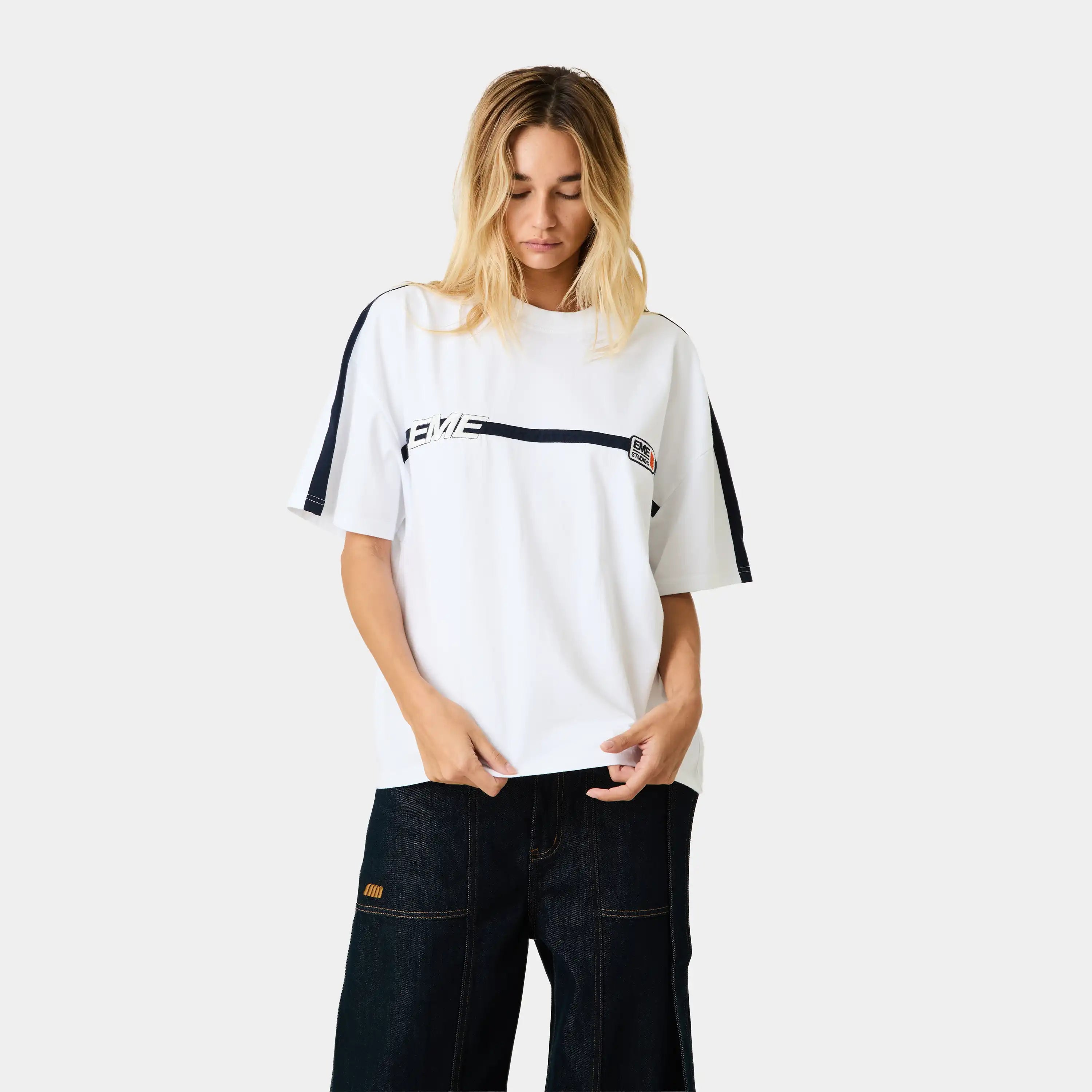 Divide Pearl Oversized Tee T-shirts Eme Studios