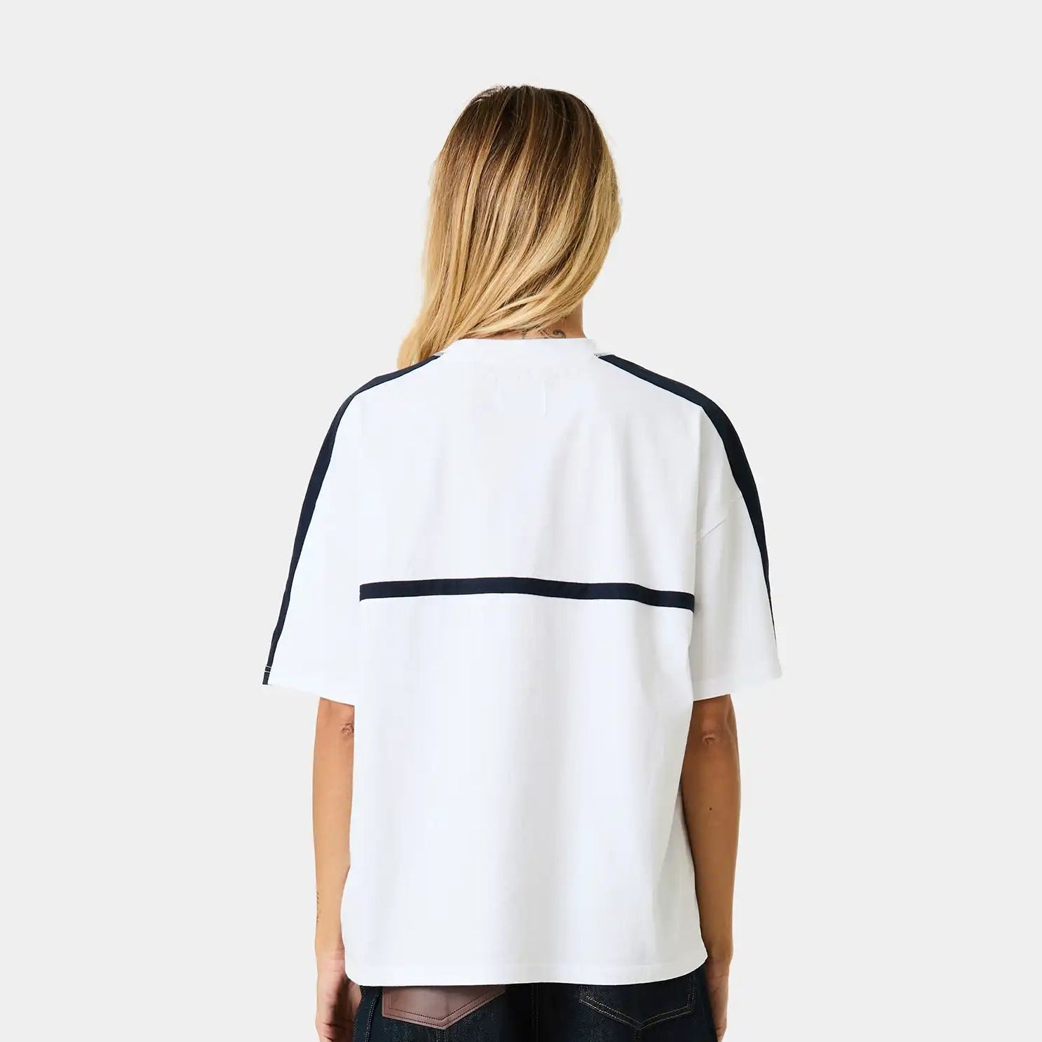 Divide Pearl Oversized Tee T-shirts Eme Studios