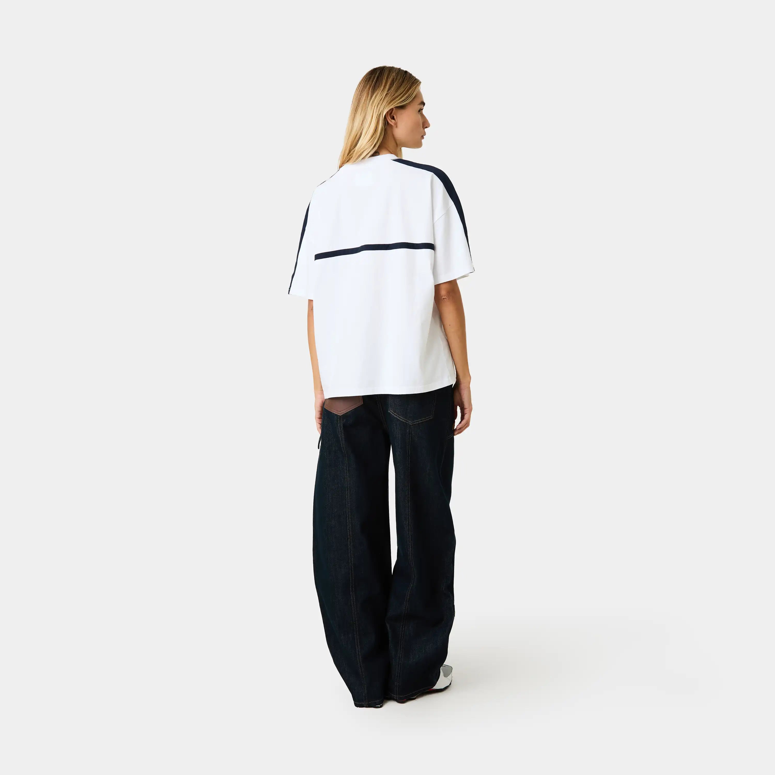Divide Pearl Oversized Tee T-shirts Eme Studios