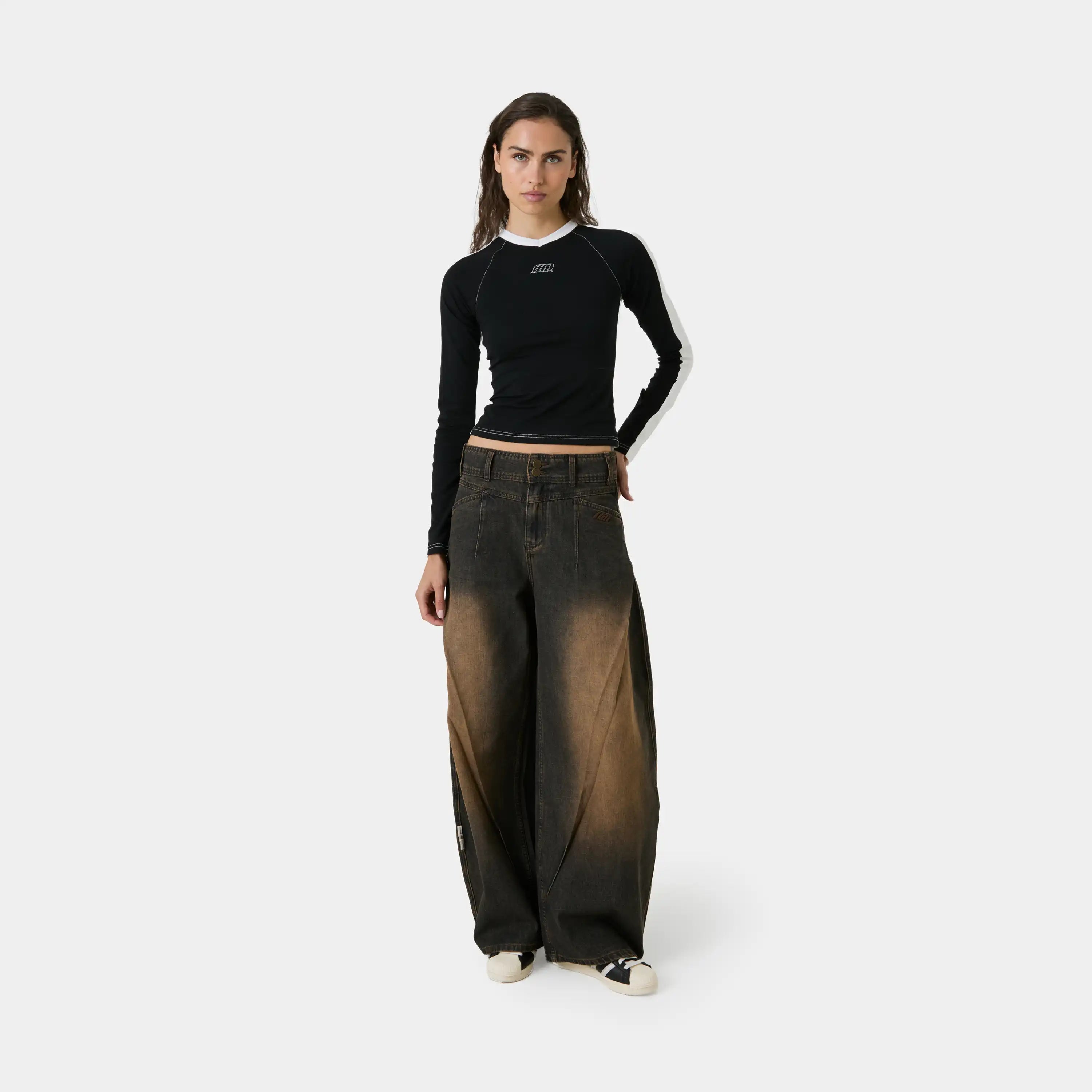 Egara Pearl Long Sleeve Woman T-Shirts Eme Studios