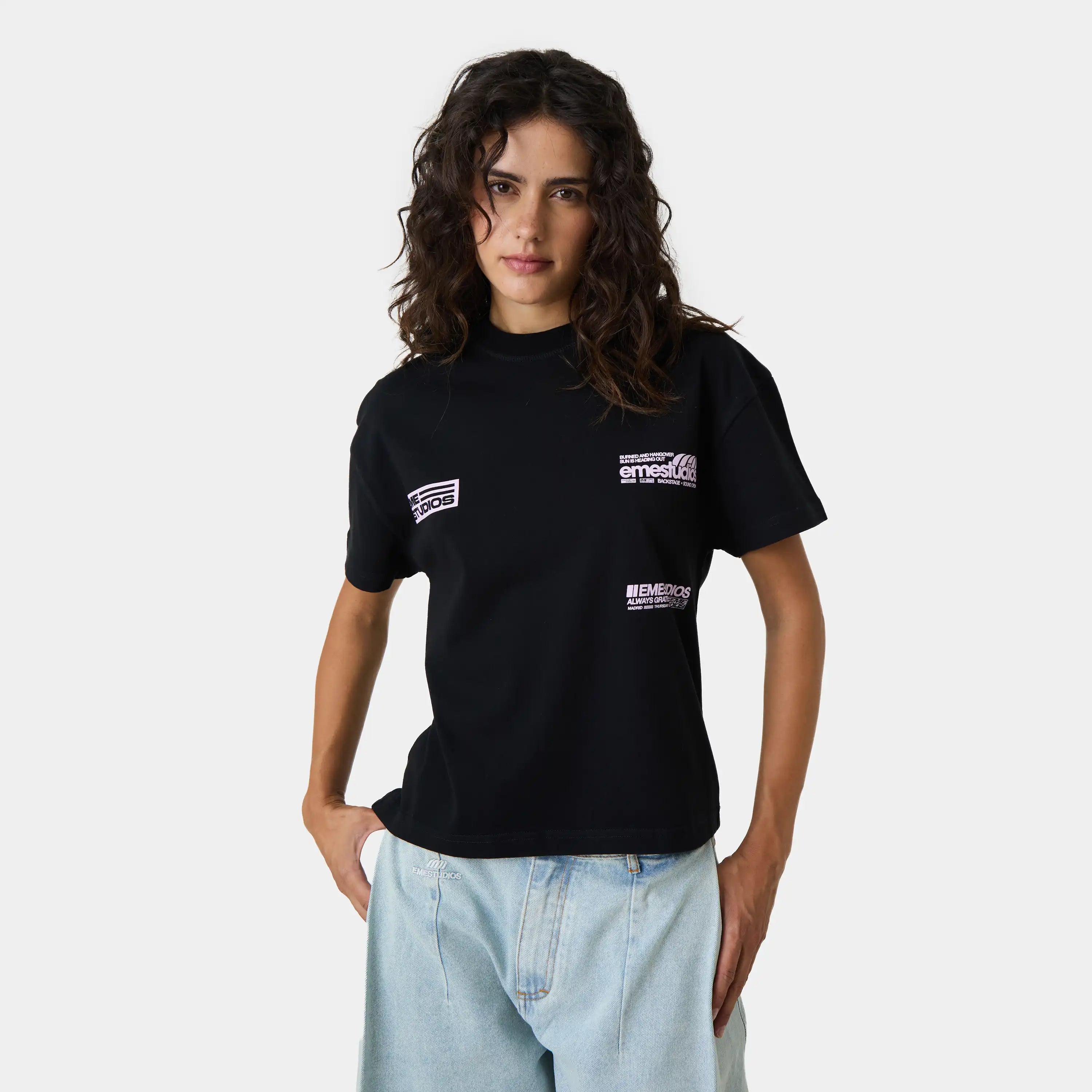 Guiete Black Oversized Tee T-shirts Eme Studios
