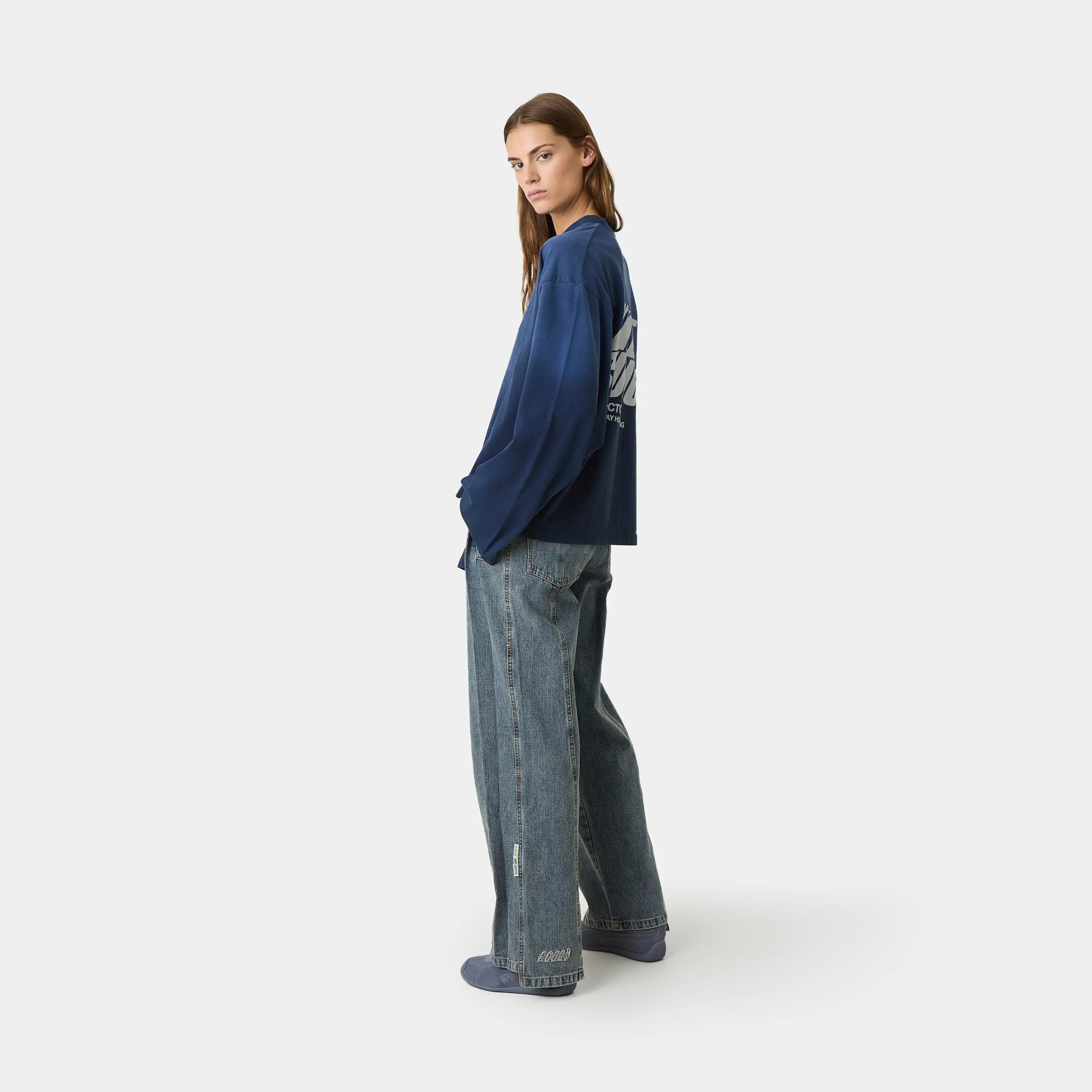 Snick Navy Long Sleeve T-shirts Eme Studios