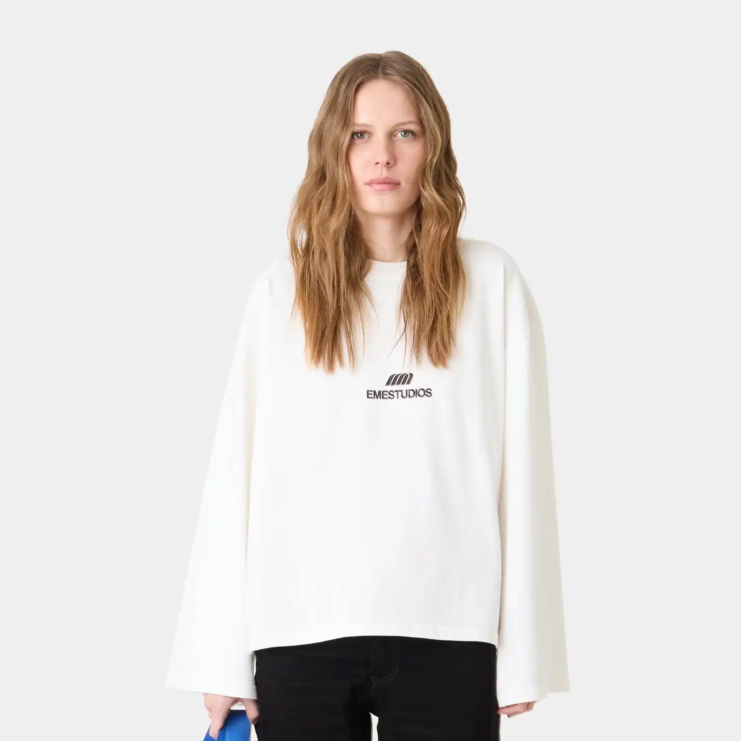 Uniform Pearl Long Sleeve T-shirts Eme Studios