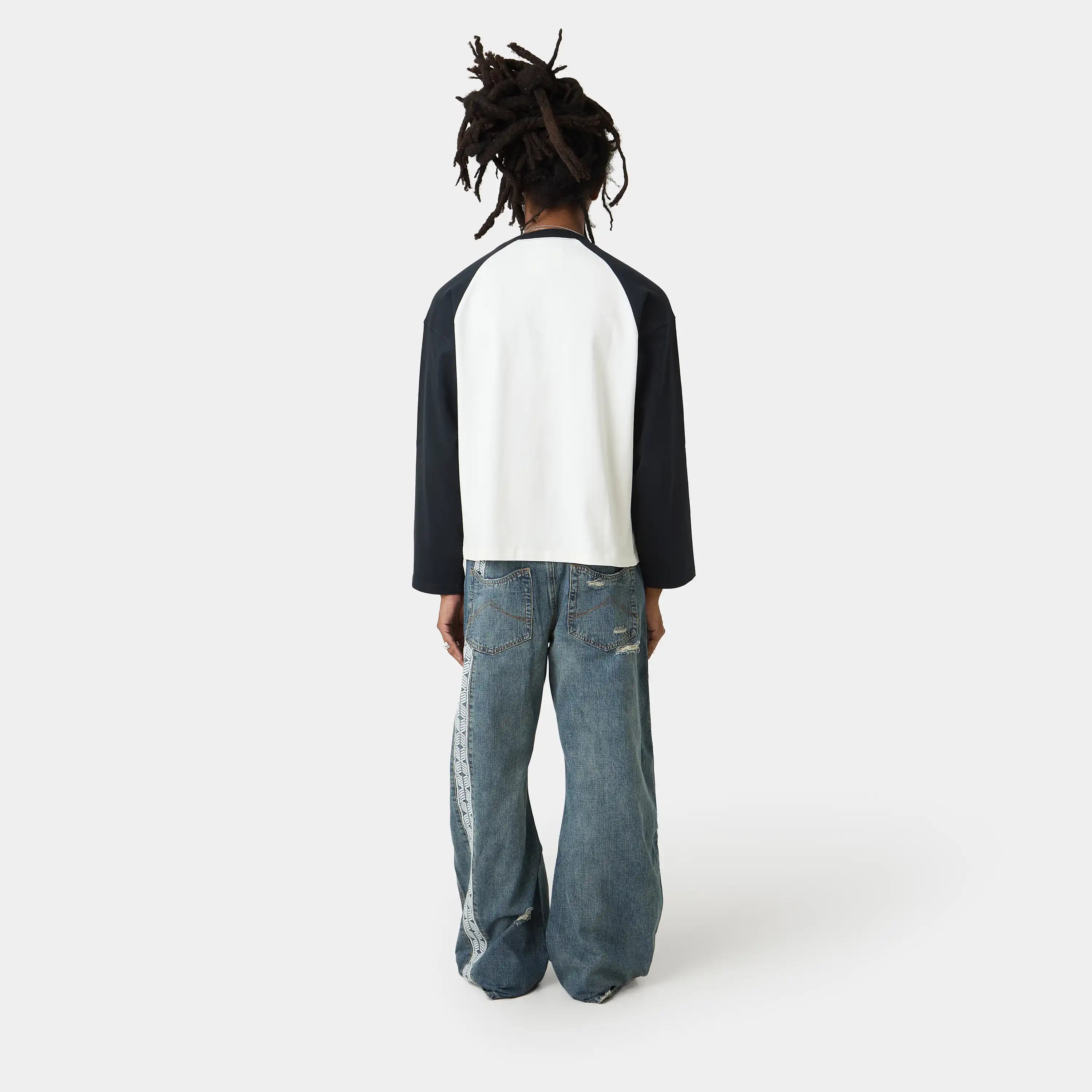 Uriel Navy Long Sleeve T-shirts Eme Studios